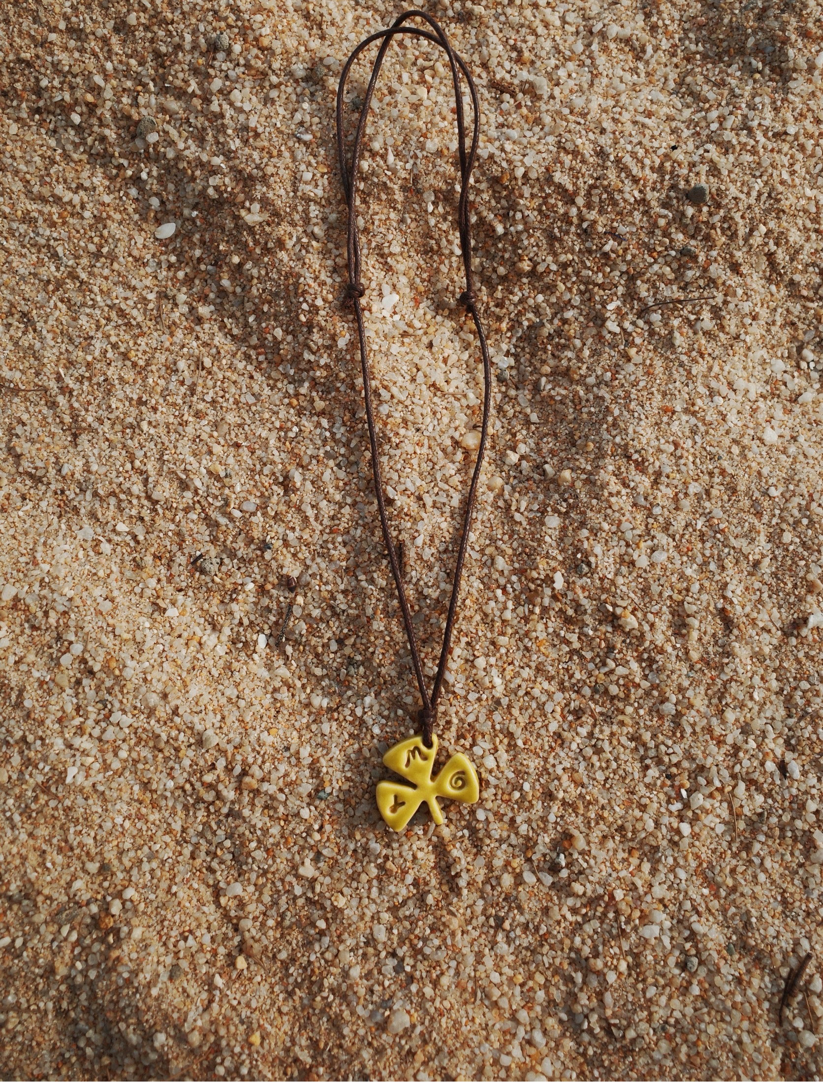 Clover Ceramic Necklace