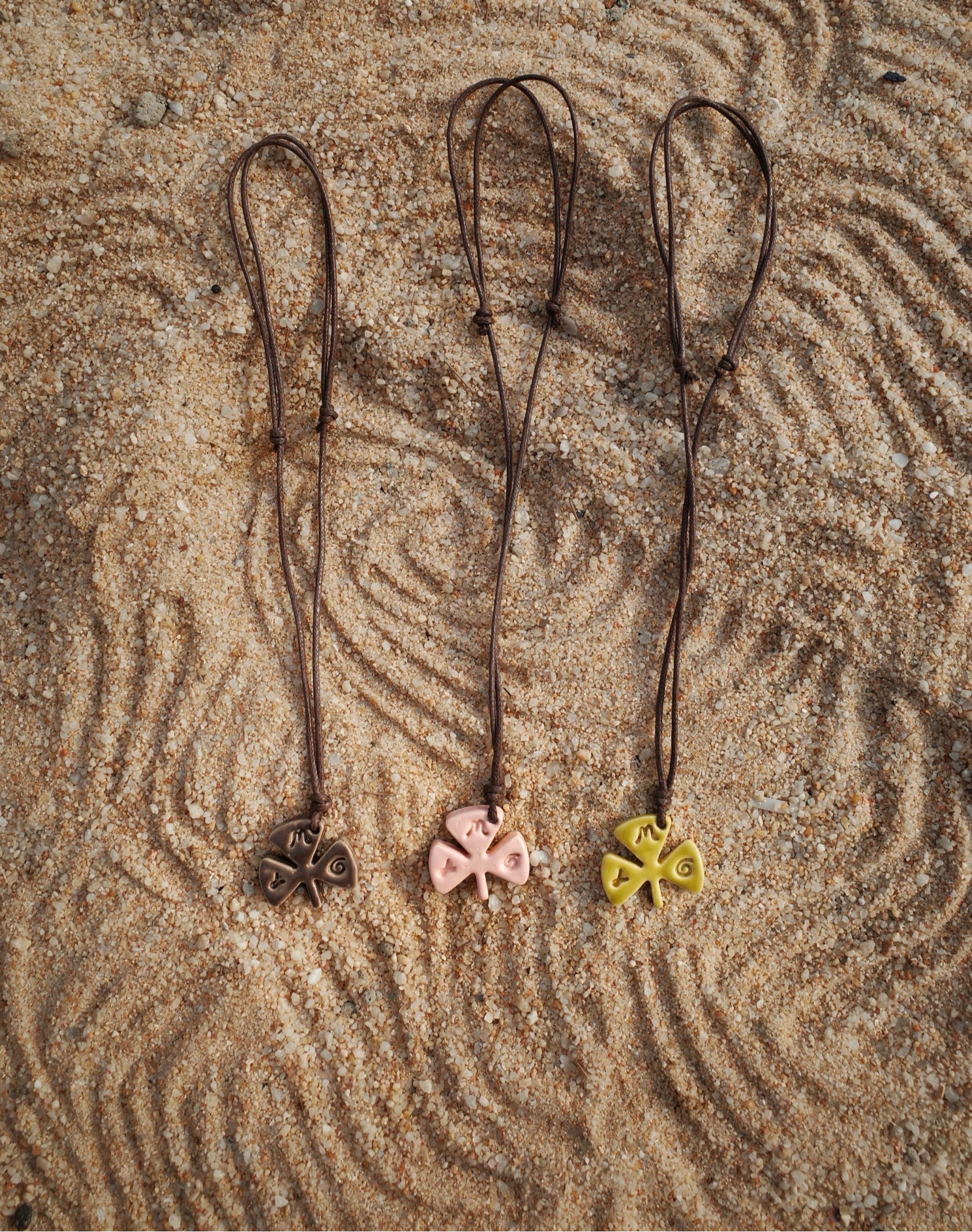 Clover Ceramic Necklace