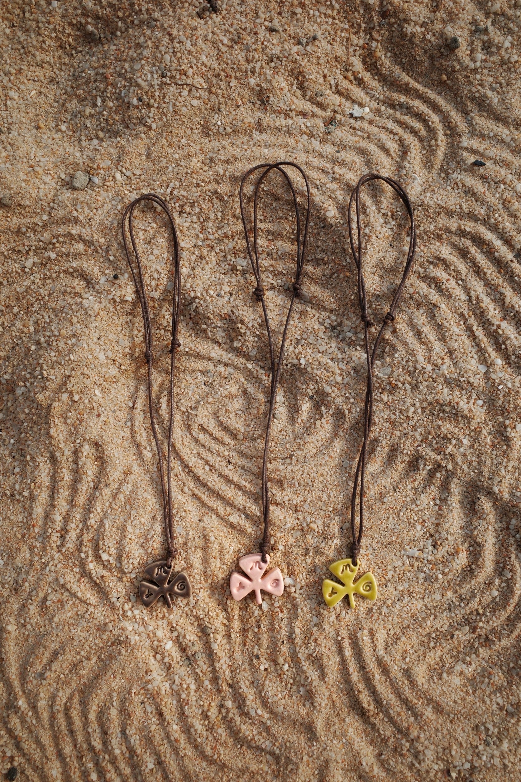 Clover Ceramic Necklace